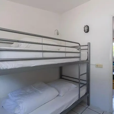 Holiday home Mit Privatem Pool In